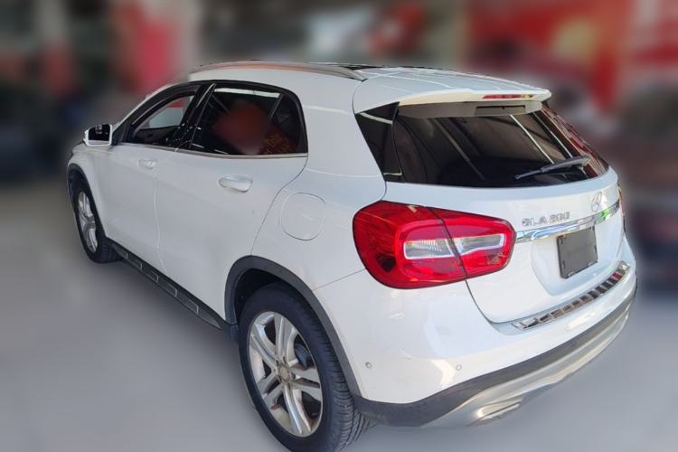 Used Mercedes-Benz GLA 2015 GLA 200 Sport Edition Rear Left 45 Deg