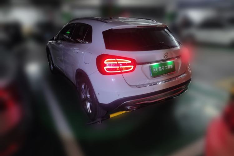 Used Mercedes-Benz GLA 2015 GLA 200 Rear Left 45 Deg