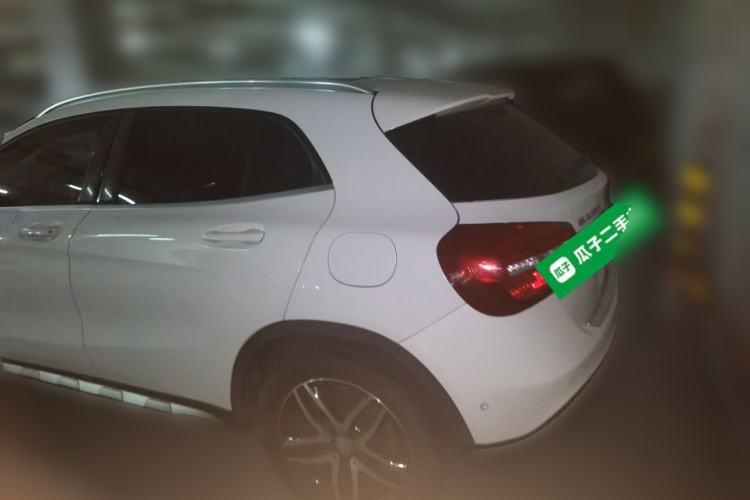 Used Mercedes-Benz GLA 2015 GLA 200 Fashion Model Rear Left 45 Deg