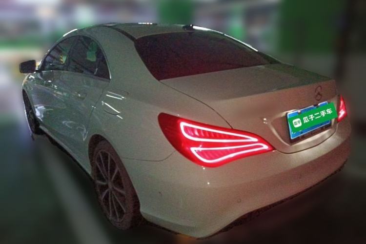 Used Mercedes-Benz GLA 2015 GLA 200 Rear Left 45 Deg