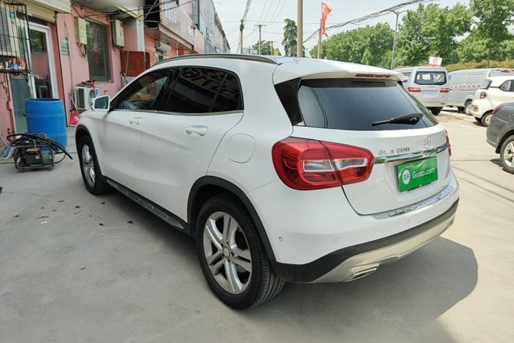 Used Mercedes-Benz GLA 2015 GLA 200 Sport Edition Rear Left 45 Deg