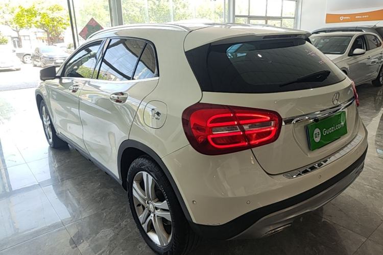 Used Mercedes-Benz GLA 2015 GLA 200 Rear Left 45 Deg
