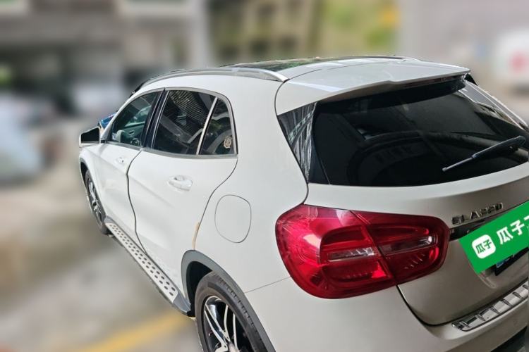 Used Mercedes-Benz GLA 2015 GLA 220 4MATIC Fashion Model Rear Left 45 Deg