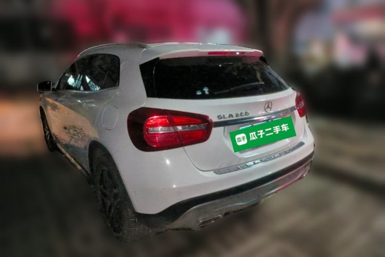 Used Mercedes-Benz GLA 2015 GLA 200 Fashion Model Rear Left 45 Deg