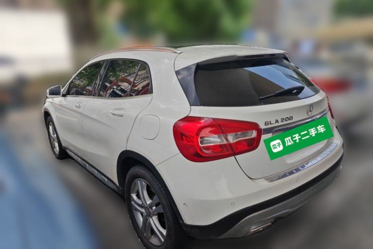 Used Mercedes-Benz GLA 2015 GLA 200 Sport Edition Rear Left 45 Deg