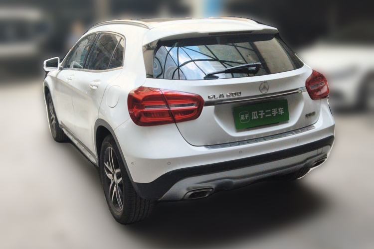 Used Mercedes-Benz GLA 2015 GLA 200 Fashion Model Rear Left 45 Deg
