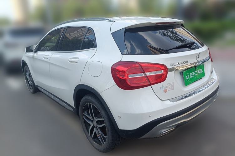 Used Mercedes-Benz GLA 2015 GLA 200 Fashion Model Rear Left 45 Deg