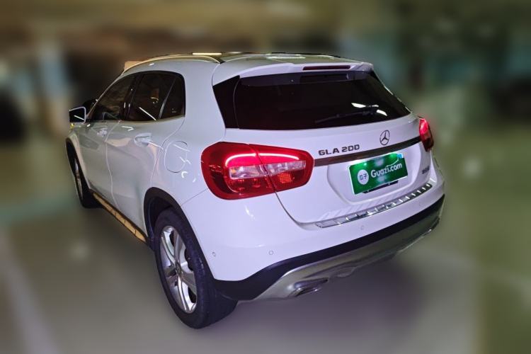 Used Mercedes-Benz GLA 2015 GLA 200 Sport Edition Rear Left 45 Deg
