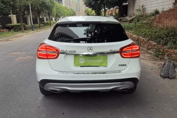 Used Mercedes-Benz GLA 2015 GLA 220 4MATIC Luxury Model Rear
