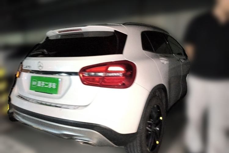 Used Mercedes-Benz GLA 2015 GLA 200 Fashion Model Rear Right 45 Deg
