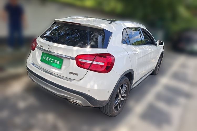 Used Mercedes-Benz GLA 2015 GLA 200 Fashion Model Rear Right 45 Deg