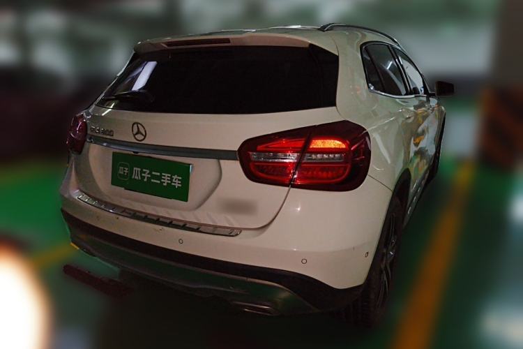 Used Mercedes-Benz GLA 2015 GLA 200 Fashion Model Rear Right 45 Deg