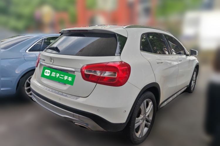 Used Mercedes-Benz GLA 2015 GLA 200 Sport Edition Rear Right 45 Deg