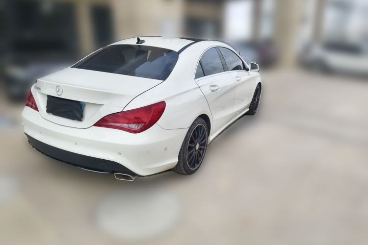 Used Mercedes-Benz GLA 2015 GLA 200 Rear Right 45 Deg