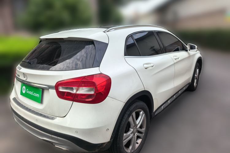 Used Mercedes-Benz GLA 2015 GLA 200 Sport Edition Rear Right 45 Deg