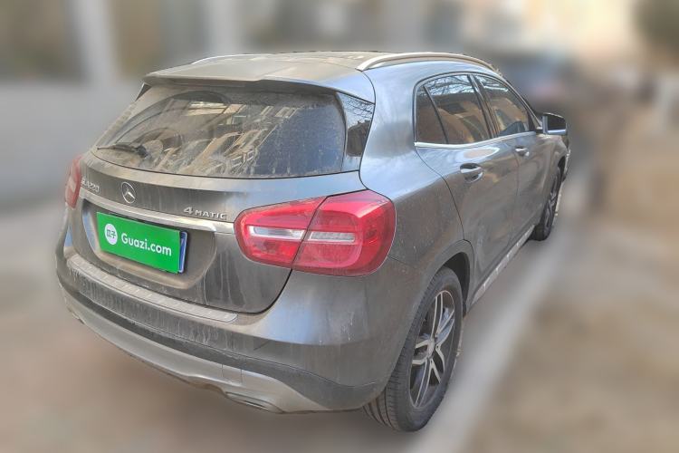 Used Mercedes-Benz GLA 2015 GLA 200 Fashion Model Rear Right 45 Deg