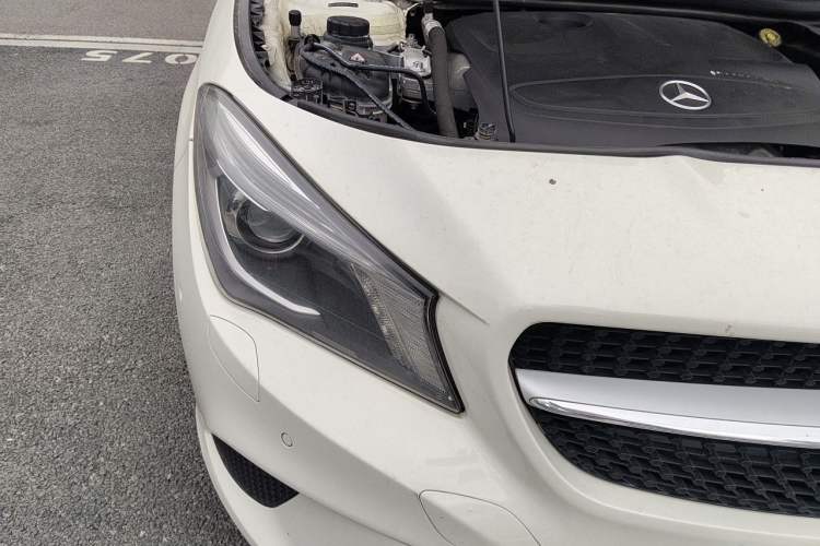 Used Mercedes-Benz GLA 2015 GLA 200 Right Front Headlight