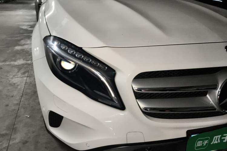 Used Mercedes-Benz GLA 2015 GLA 200 Fashion Model Right Front Headlight