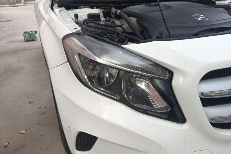 Used Mercedes-Benz GLA 2015 GLA 200 Sport Edition Right Front Headlight