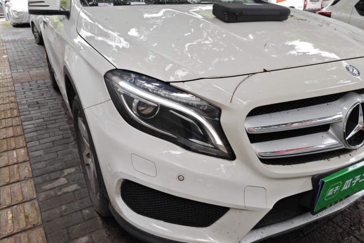 Used Mercedes-Benz GLA 2015 GLA 260 4MATIC Right Front Headlight