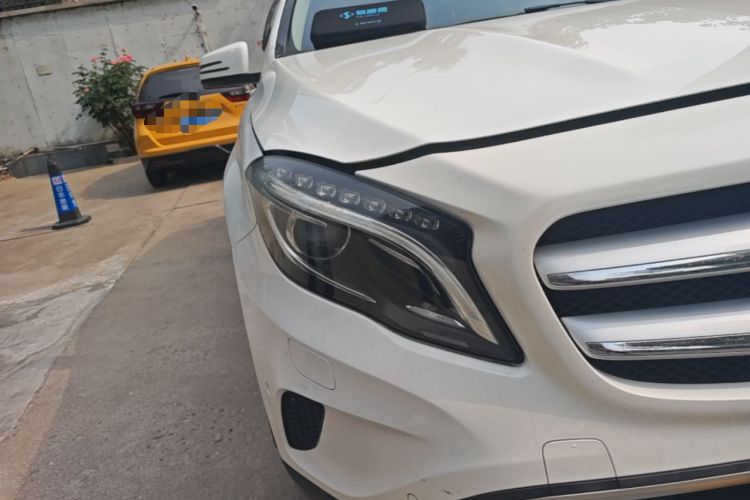 Used Mercedes-Benz GLA 2015 GLA 200 Fashion Model Right Front Headlight