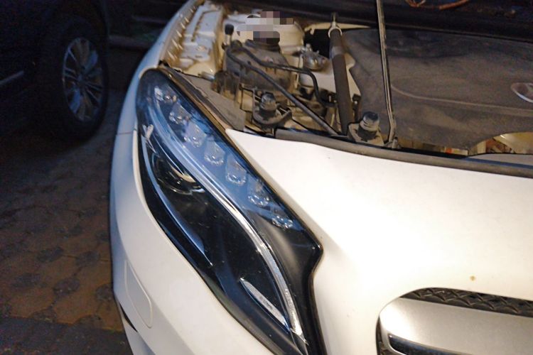 Used Mercedes-Benz GLA 2015 GLA 200 Fashion Model Right Front Headlight