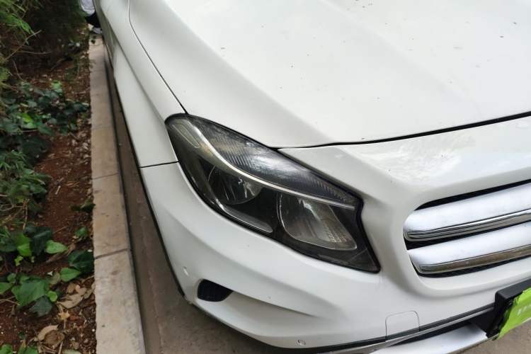 Used Mercedes-Benz GLA 2015 GLA 200 Sport Edition Right Front Headlight