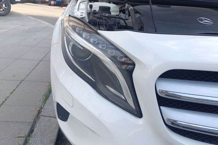 Used Mercedes-Benz GLA 2015 GLA 200 Fashion Model Right Front Headlight