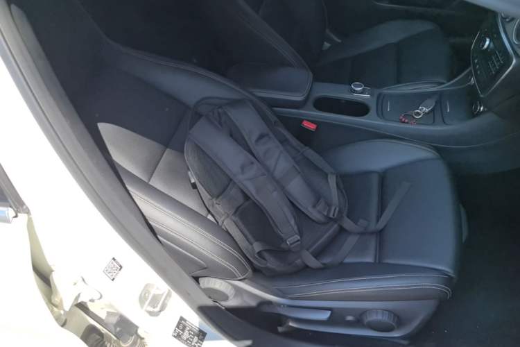 Used Mercedes-Benz GLA 2015 GLA 200 Fashion Model Right Front Seat