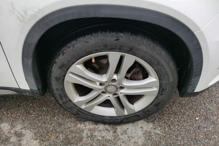 Used Mercedes-Benz GLA 2015 GLA 200 Sport Edition Right Front Wheel Hub