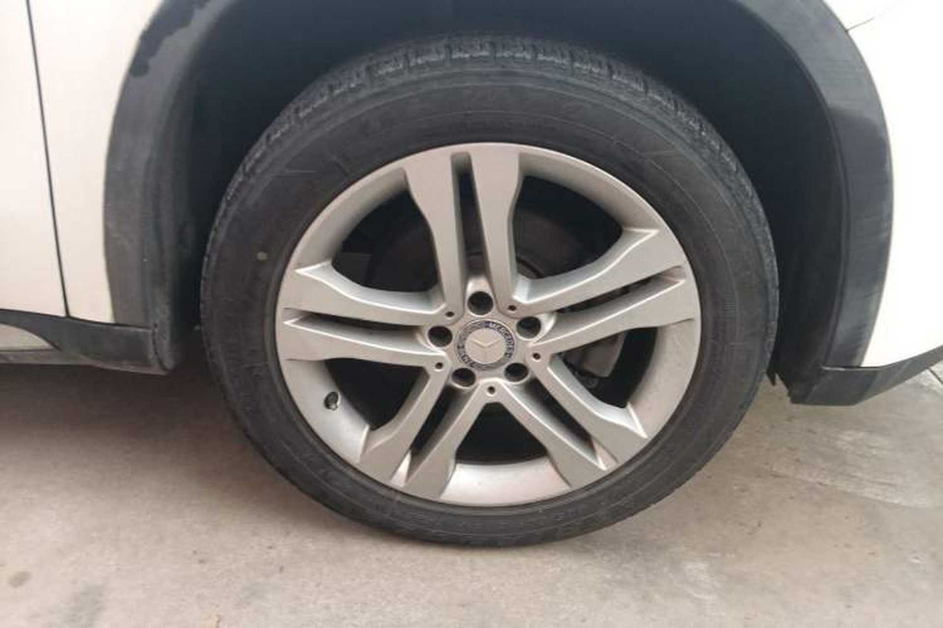 Used Mercedes-Benz GLA 2015 GLA 200 Sport Edition Right Front Wheel Hub