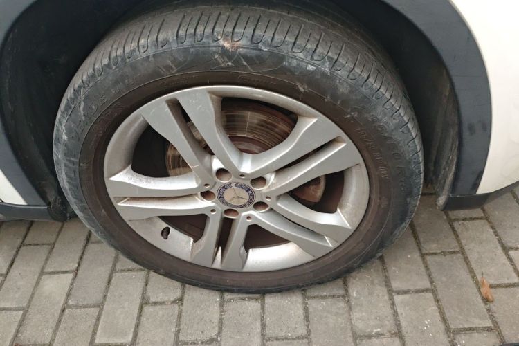 Used Mercedes-Benz GLA 2015 GLA 200 Sport Edition Right Front Wheel Hub