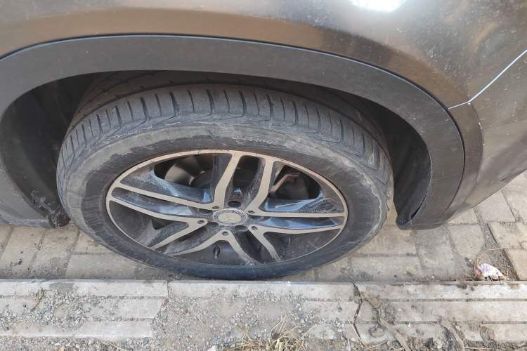 Used Mercedes-Benz GLA 2015 GLA 200 Fashion Model Right Front Wheel Hub
