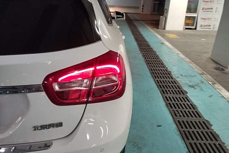 Used Mercedes-Benz GLA 2015 GLA 200 Sport Edition Right Rear Taillight