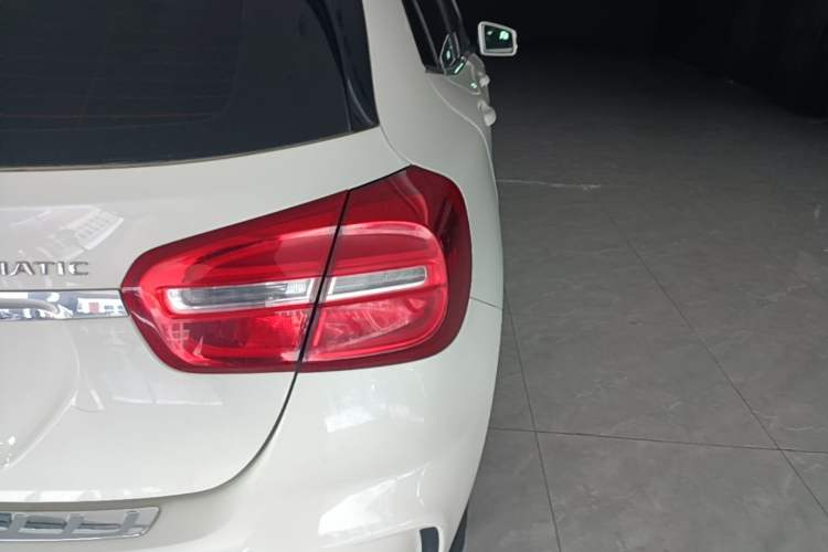 Used Mercedes-Benz GLA 2015 GLA 260 4MATIC Right Rear Taillight