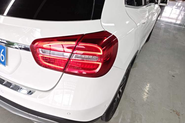 Used Mercedes-Benz GLA 2015 GLA 200 Fashion Model Right Rear Taillight