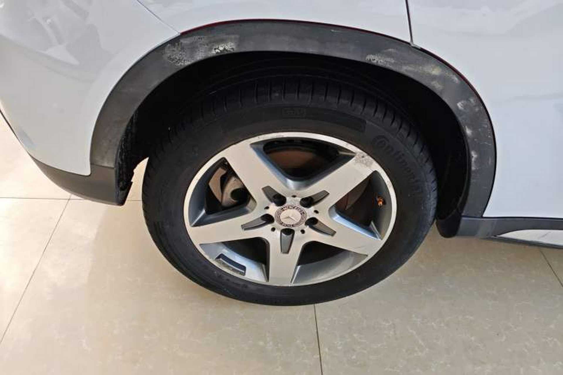 Used Mercedes-Benz GLA 2015 GLA 260 4MATIC Right Rear Wheel Hub