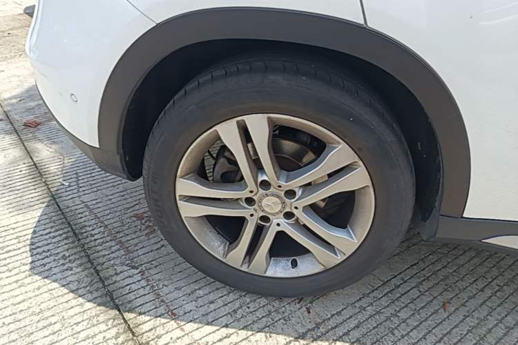 Used Mercedes-Benz GLA 2015 GLA 200 Sport Edition Right Rear Wheel Hub