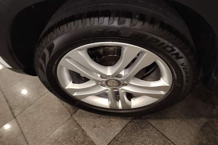 Used Mercedes-Benz GLA 2015 GLA 200 Sport Edition Right Rear Wheel Hub