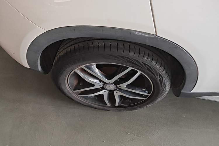 Used Mercedes-Benz GLA 2015 GLA 200 Fashion Model Right Rear Wheel Hub