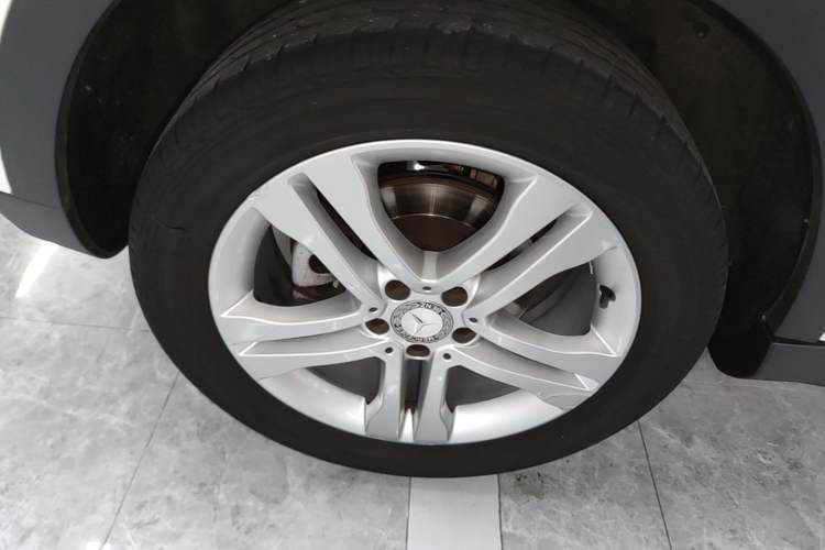 Used Mercedes-Benz GLA 2015 GLA 200 Sport Edition Right Rear Wheel Hub