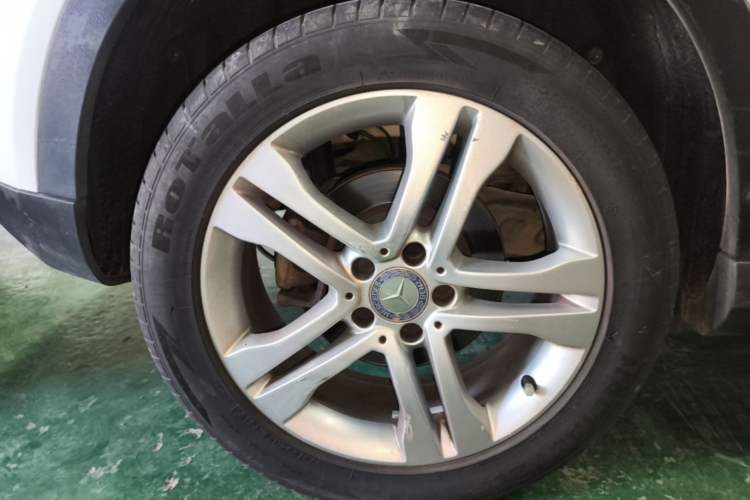 Used Mercedes-Benz GLA 2015 GLA 200 Sport Edition Right Rear Wheel Hub