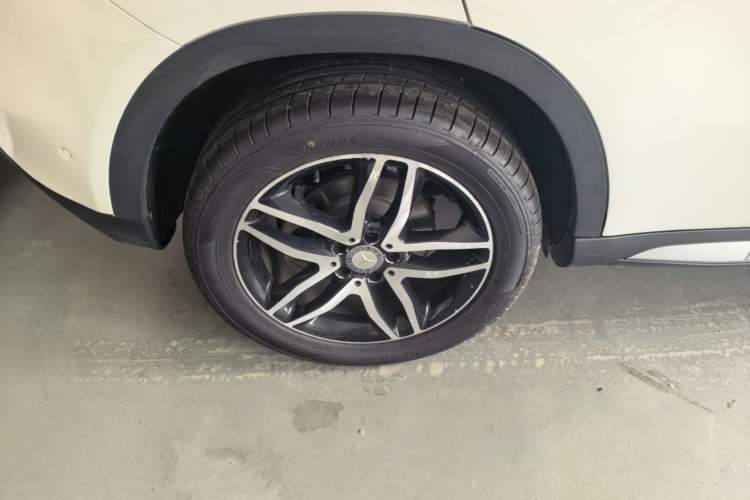 Used Mercedes-Benz GLA 2015 GLA 200 Fashion Model Right Rear Wheel Hub