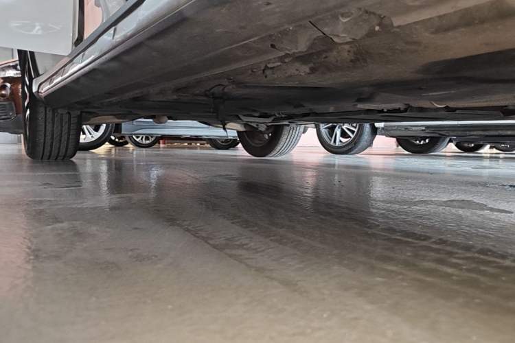 Used Mercedes-Benz GLA 2015 GLA 200 Fashion Model Right Side Sill