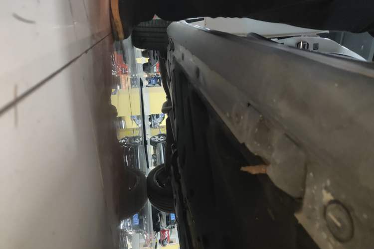 Used Mercedes-Benz GLA 2015 GLA 220 4MATIC Luxury Model Right Side Sill