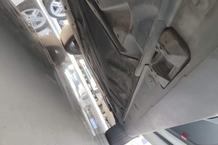 Used Mercedes-Benz GLA 2015 GLA 200 Fashion Model Right Side Sill