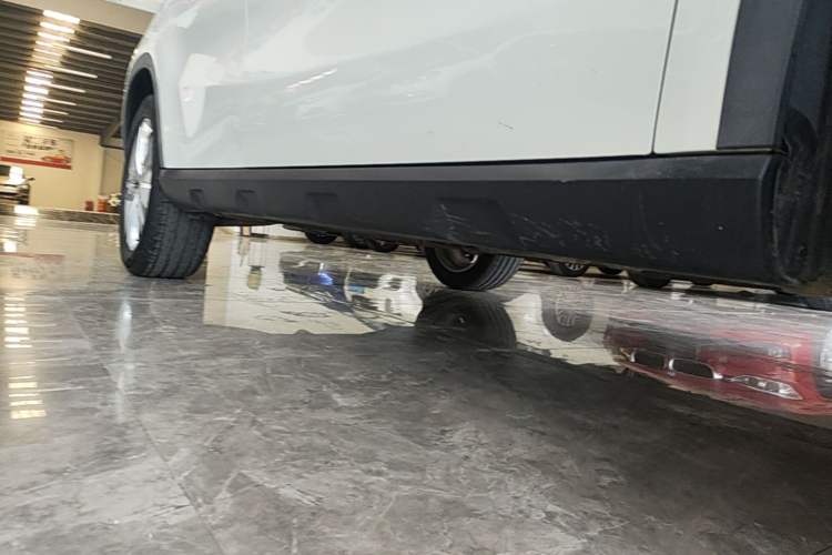 Used Mercedes-Benz GLA 2015 GLA 200 Right Side Sill