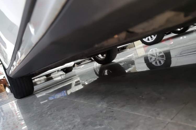 Used Mercedes-Benz GLA 2015 GLA 200 Sport Edition Right Side Sill