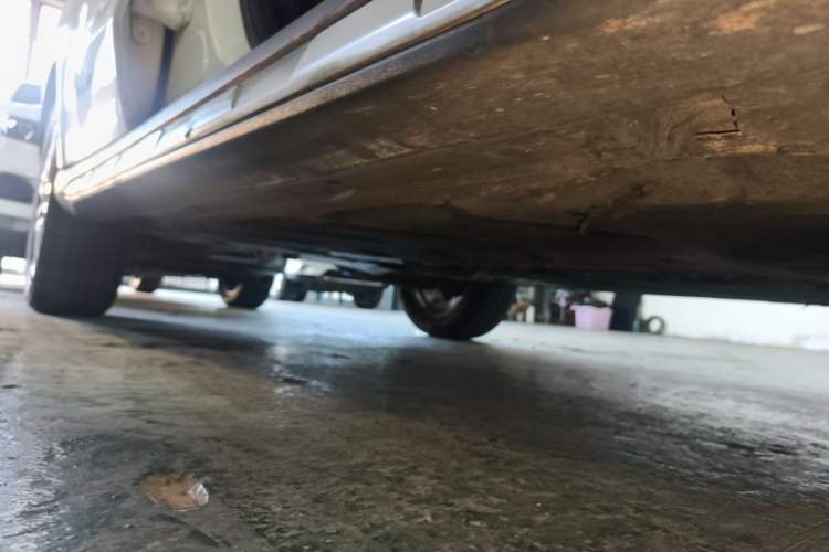 Used Mercedes-Benz GLA 2015 GLA 200 Sport Edition Right Side Sill
