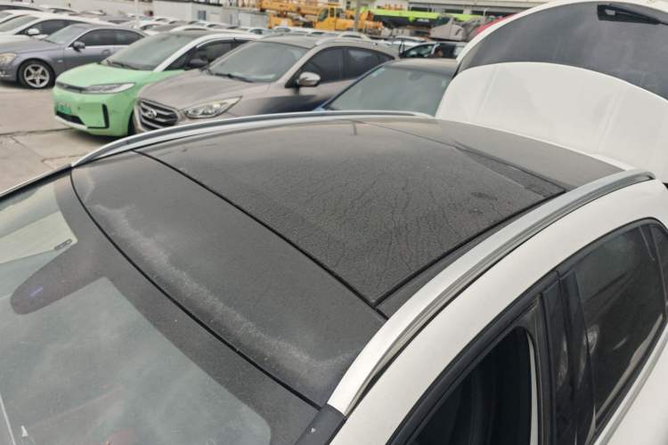 Used Mercedes-Benz GLA 2015 GLA 220 4MATIC Fashion Model Roof